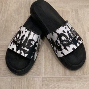 NWOT Alexander McQueen Sandals